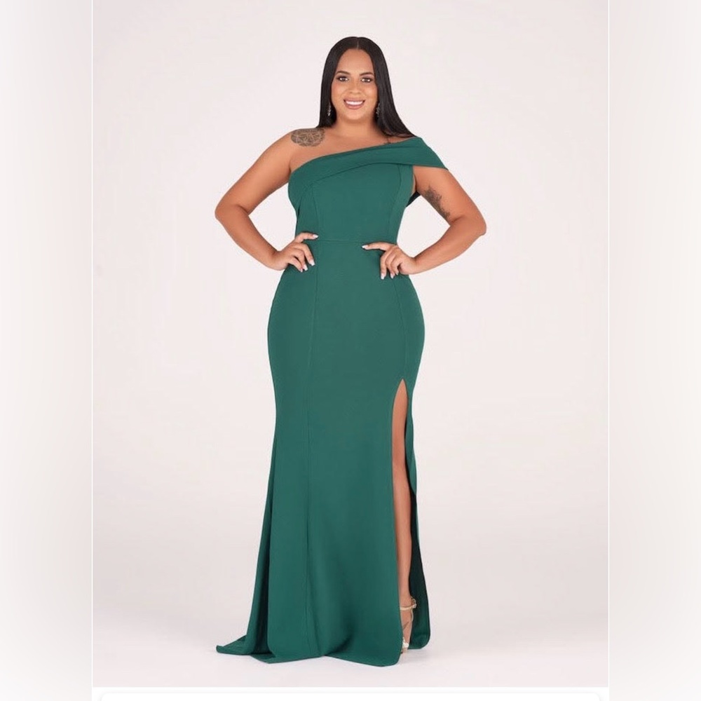 NWT Bridal Babes “the Garden Dress” Emerald Green One-Shoulder Dress XL